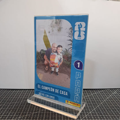 Cuadro Personalizado Tipo Lámina Panini – "El Campeón de Casa"