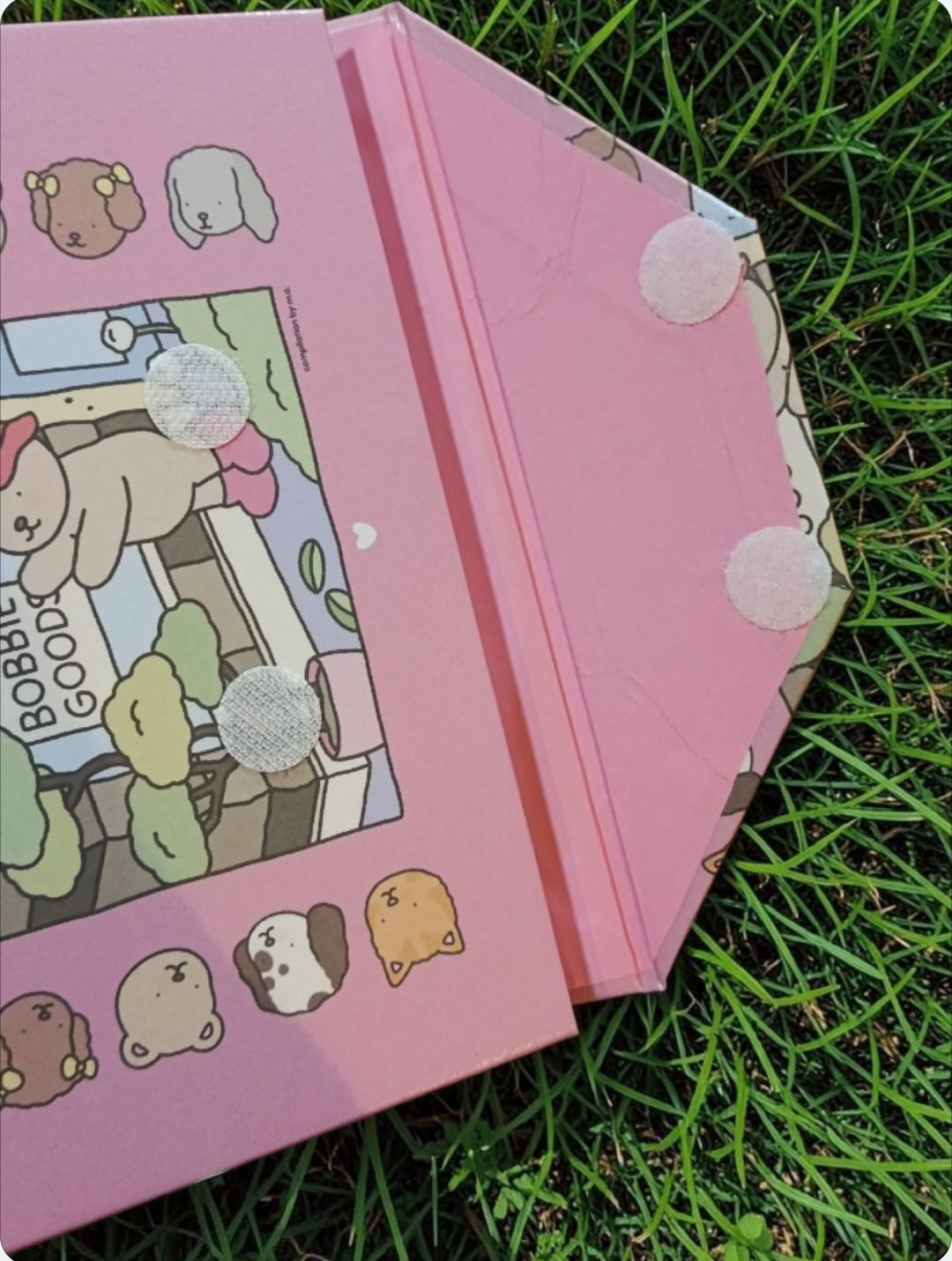 Libro de Colorear "Bobbie Goods" - Edición Especial con Estuche